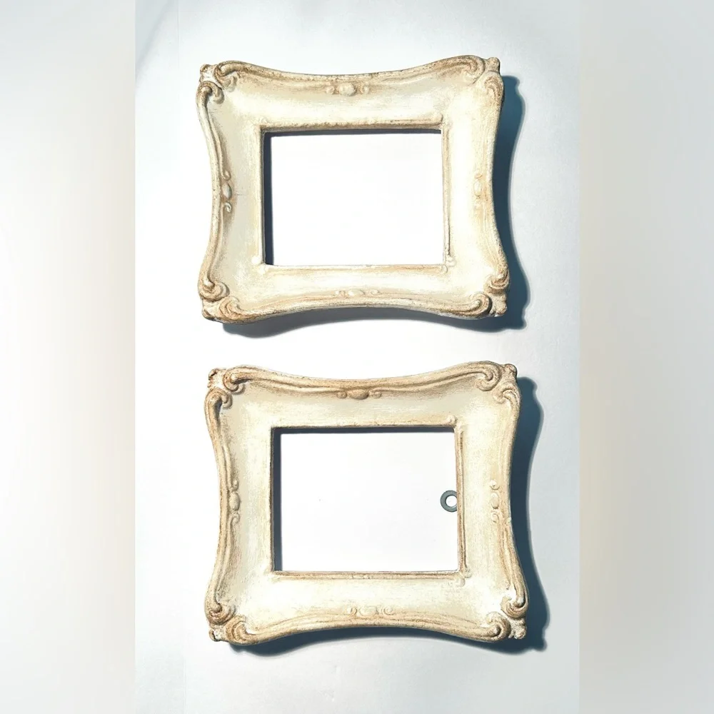 Vintage Victorian Cream Distressed Picture Frame Set